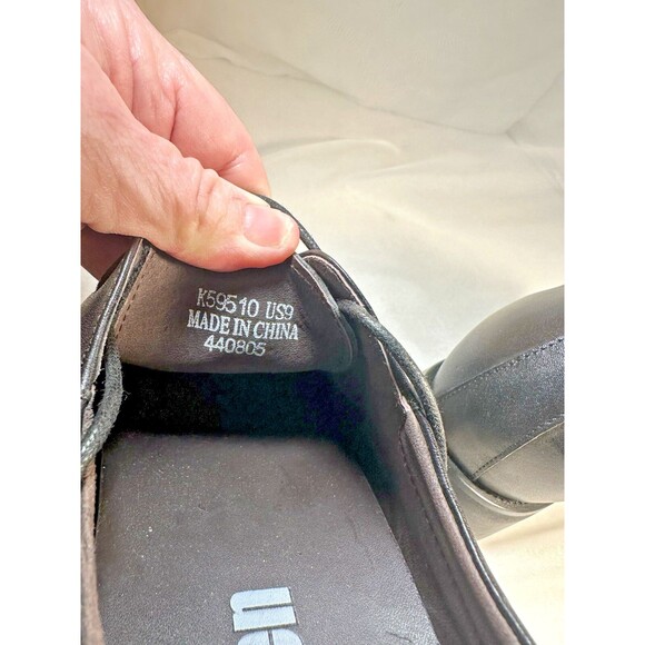 CALDEN K59510- Size 9 Elevator Height Increase Round Toe Dress Shoes - Picture 4 of 8